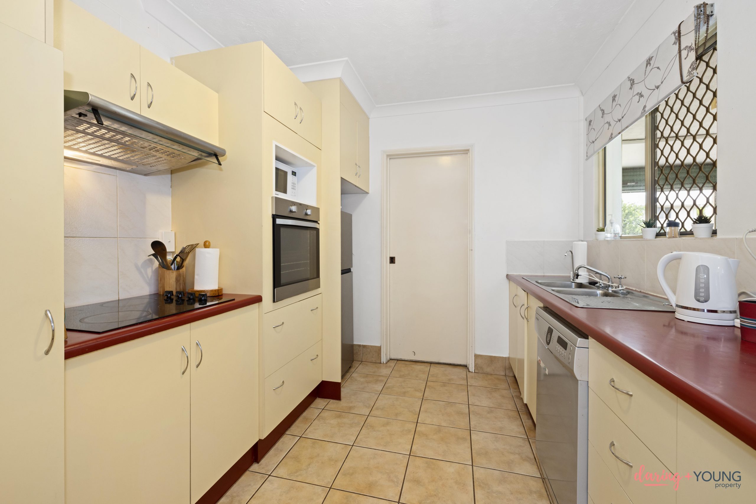 Townhouse with Solar in the heart of Mundingburra …. Great Investment Opportunity!
